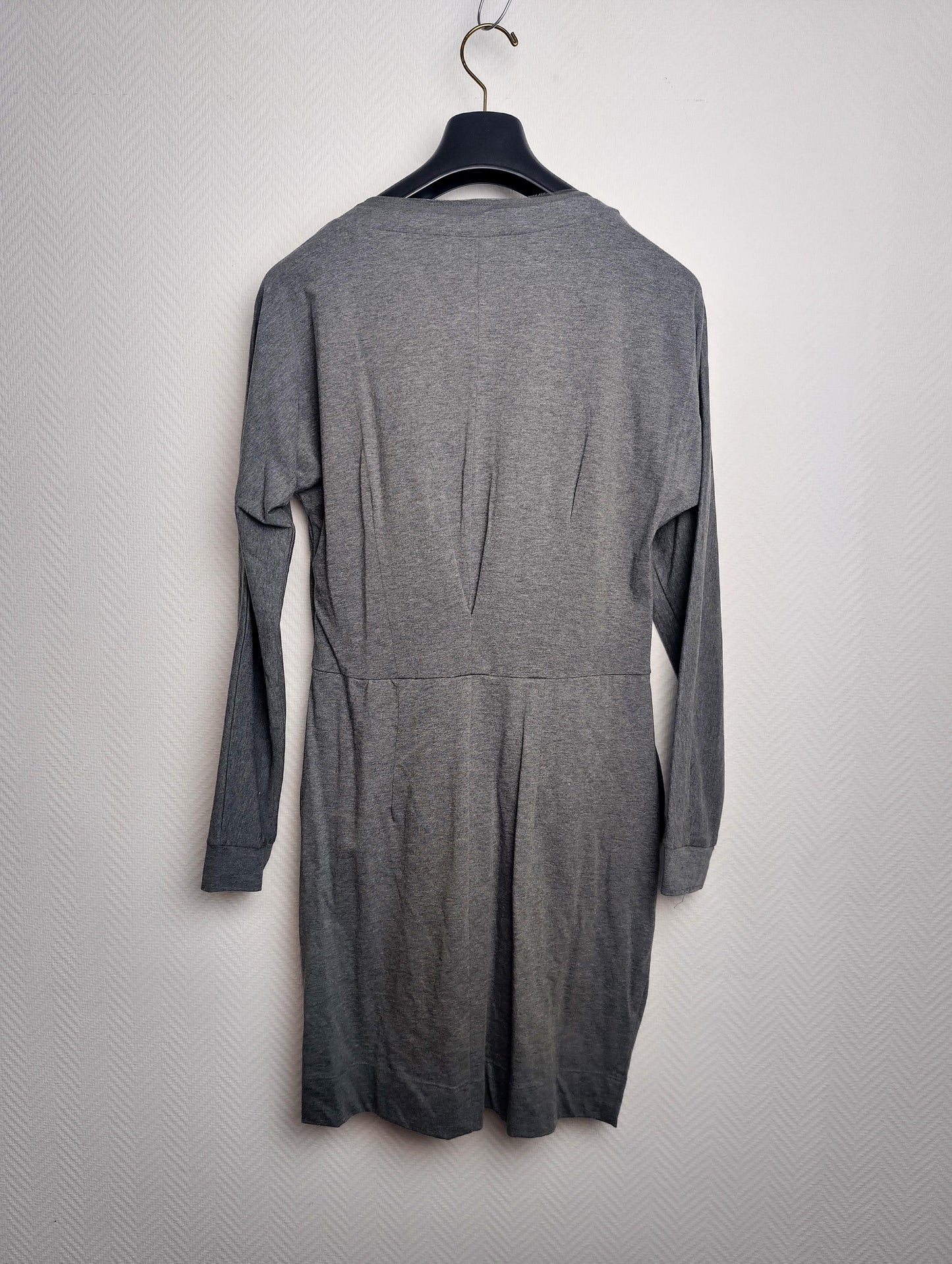 Back view of grey dress