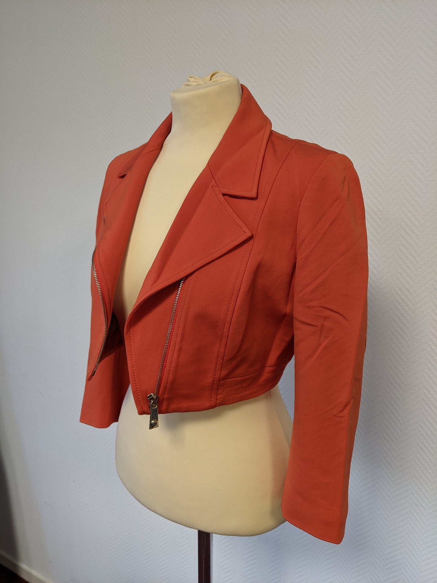 Trendy Cropped Jacket by PINKO