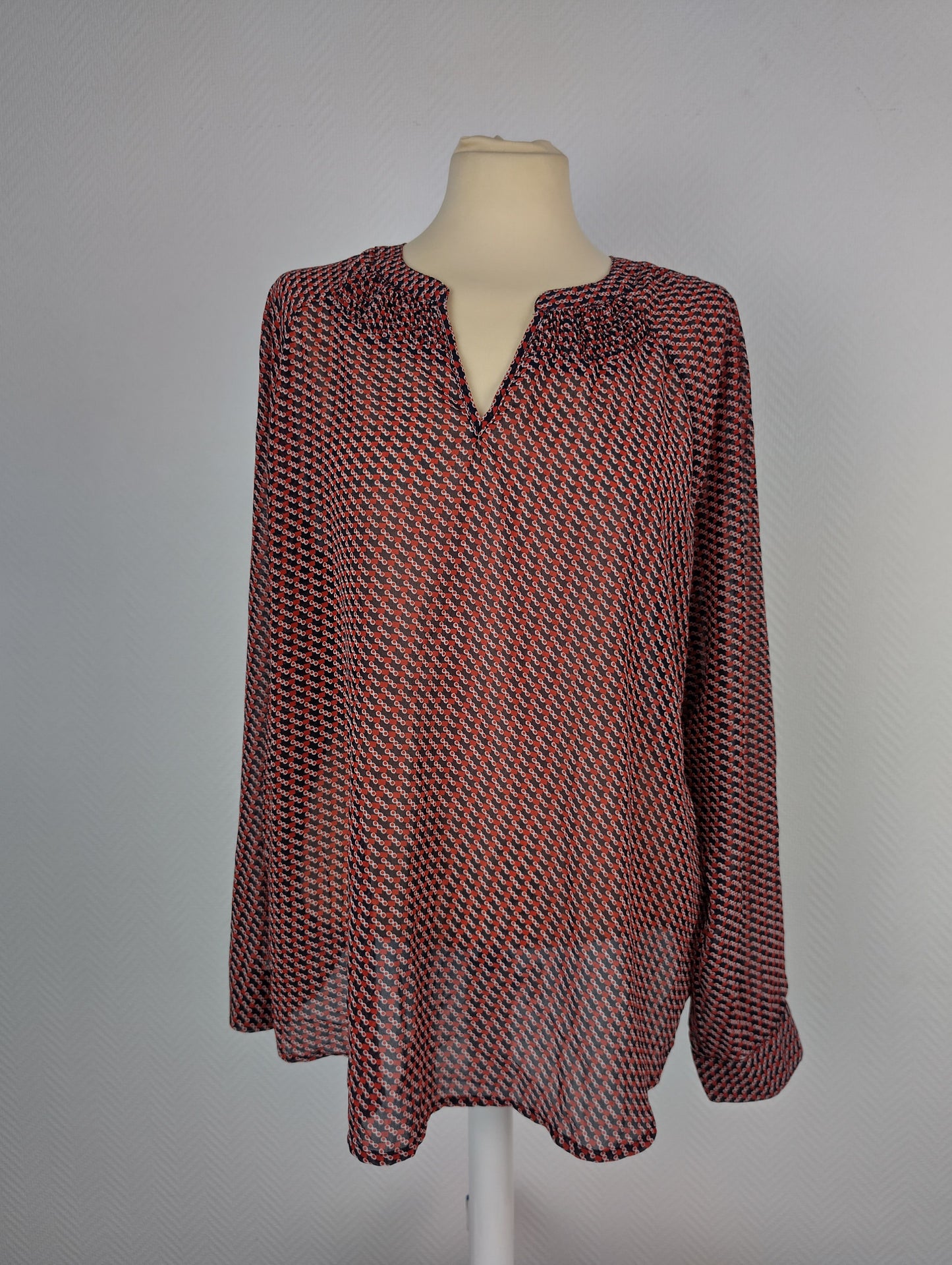 Front view of Vero Moda red patterned blouse
