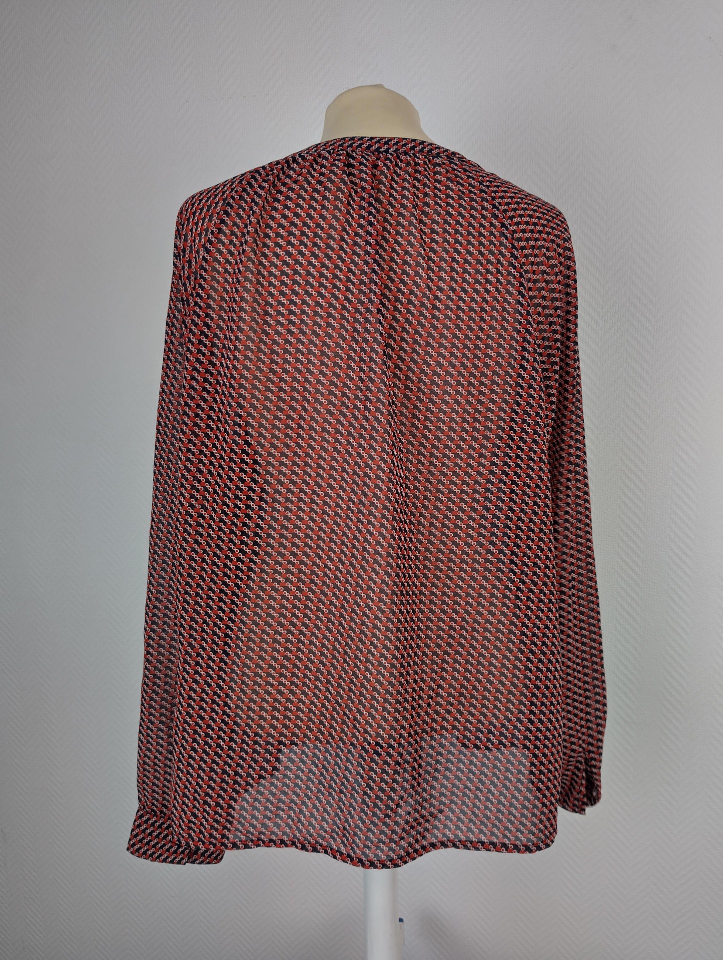 Back view of Vero Moda red patterned blouse