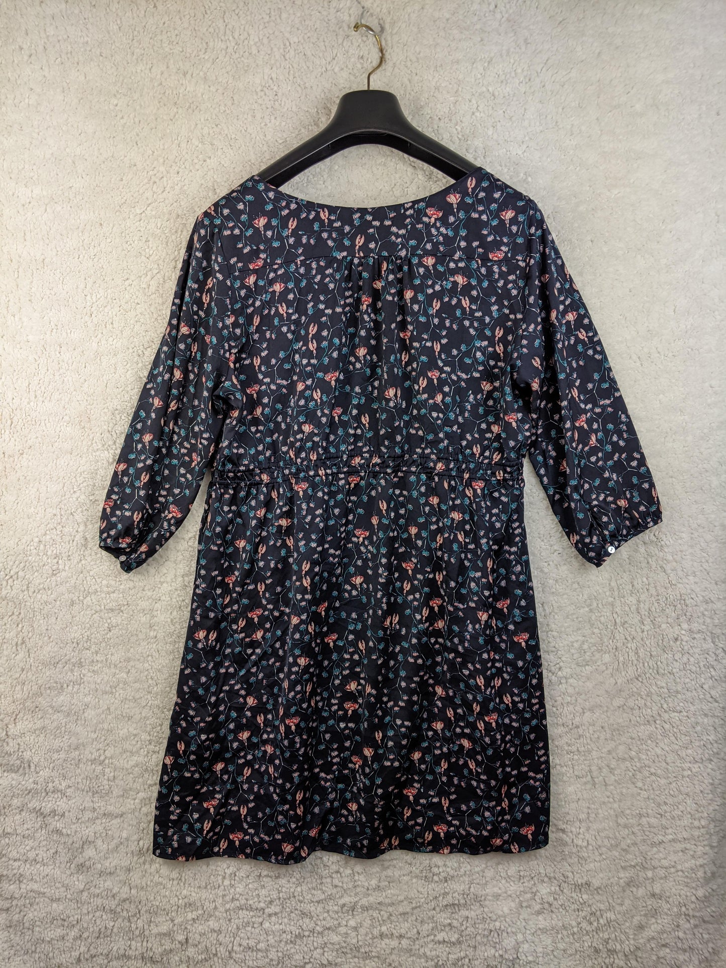 Back view of H&M Mama floral maternity dress