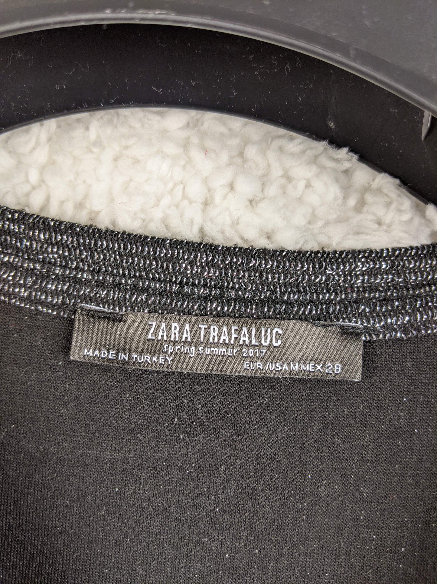 Label of Zara Trafaluc T-shirt made in Turkey, size M