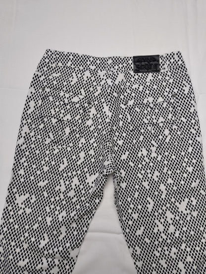 Back view showing heart-shaped embroidery