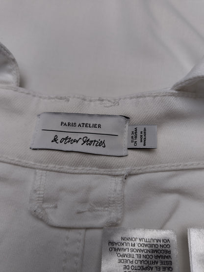 Tag details of white overalls