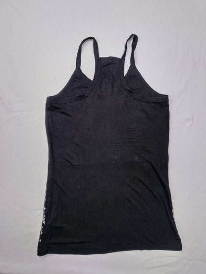 Back view of the tank top