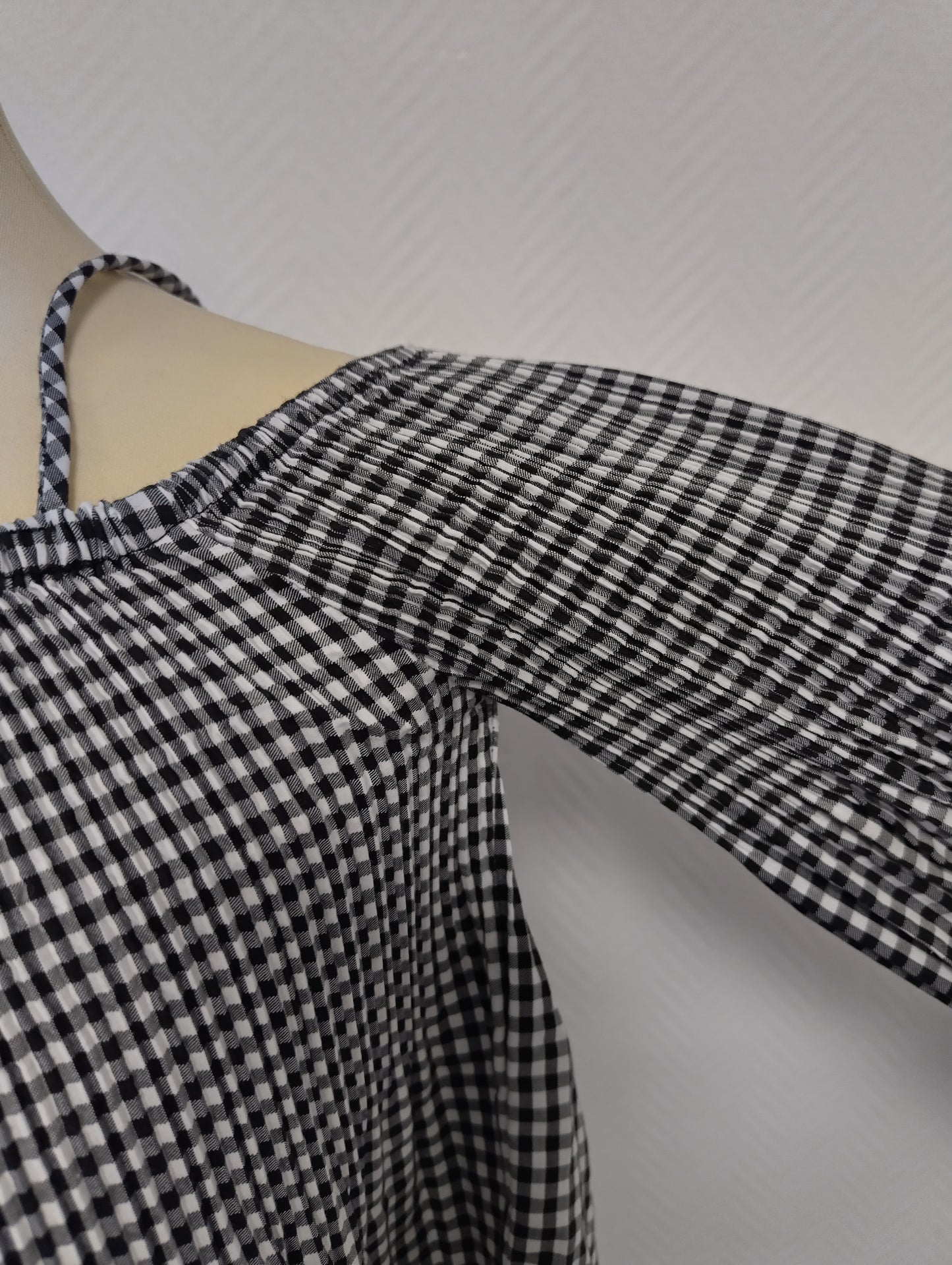 Zara Basic Off-Shoulder Gingham Top