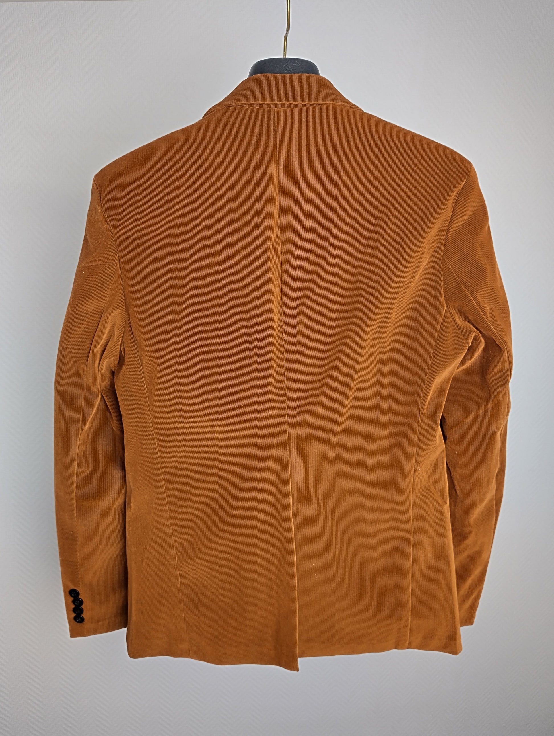Back view of the brown corduroy blazer