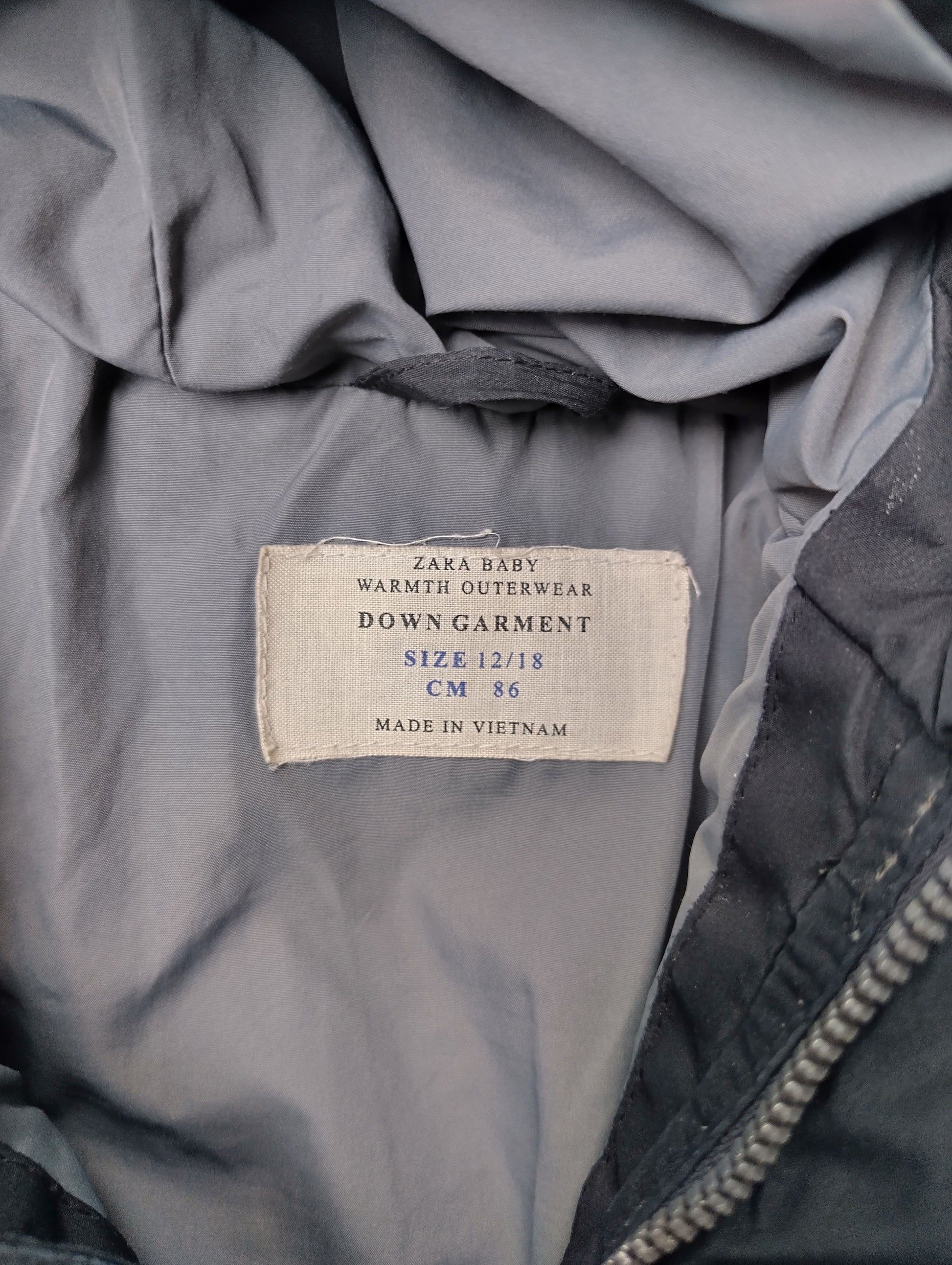 Close-up of the size label inside the jacket