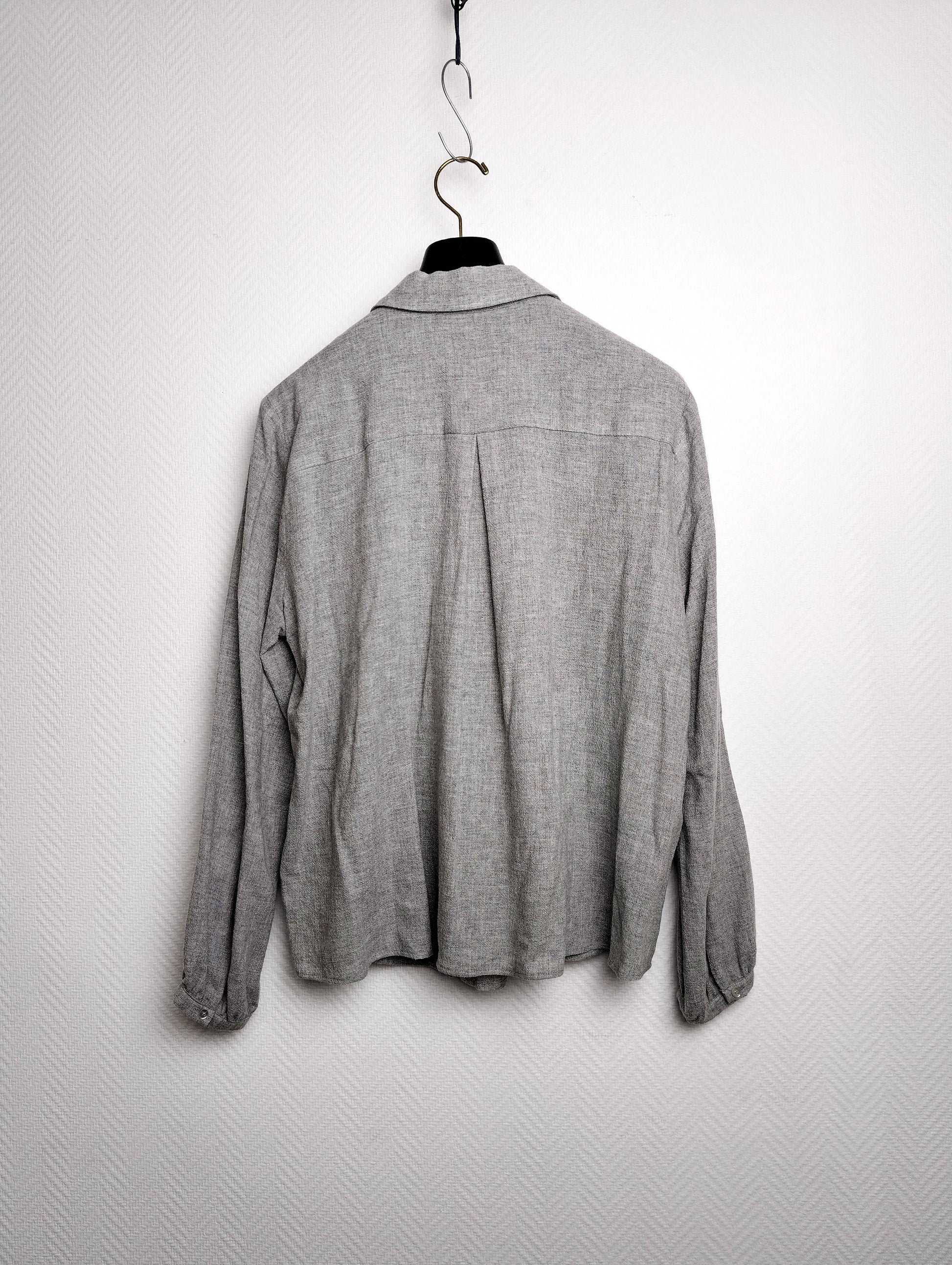 Back view of gray blouse