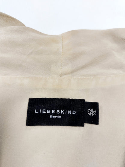 Label of Liebeskind Berlin with size 42 XL