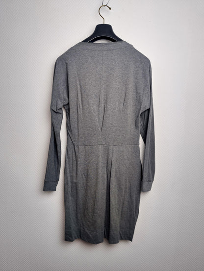 Back view of grey dress