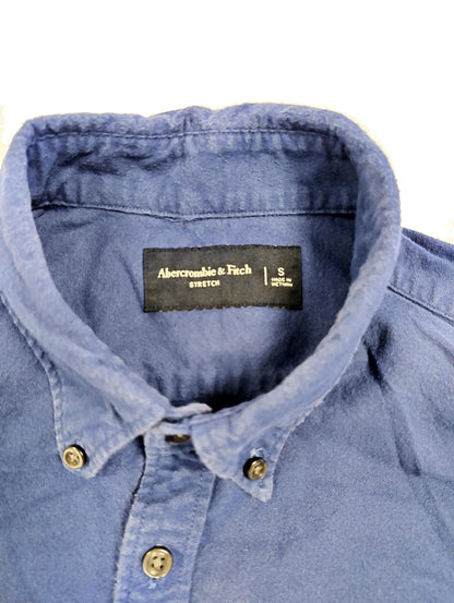 Label of the Abercrombie & Fitch shirt