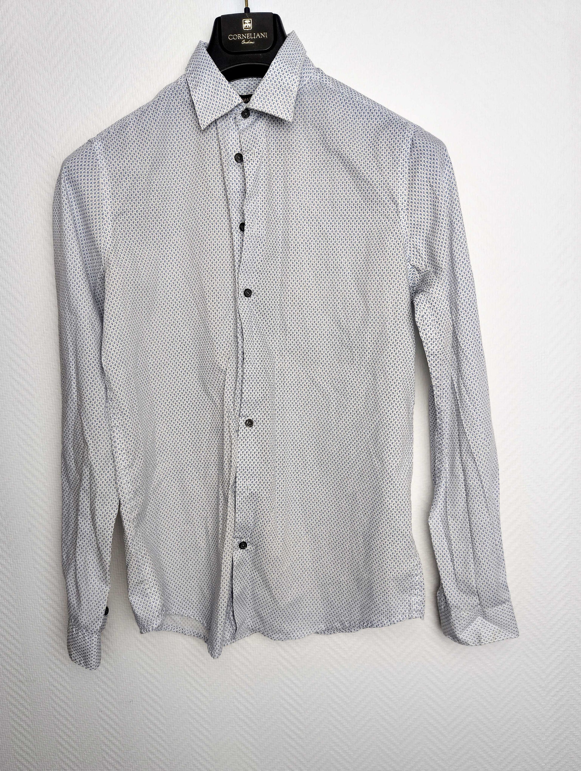 Front view of the slim fit shirt