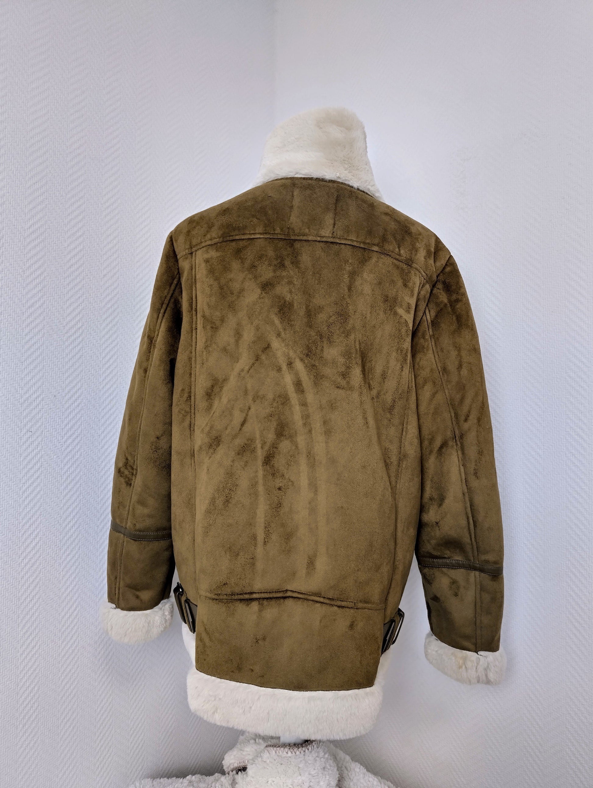 Back view of the shearling jacket
