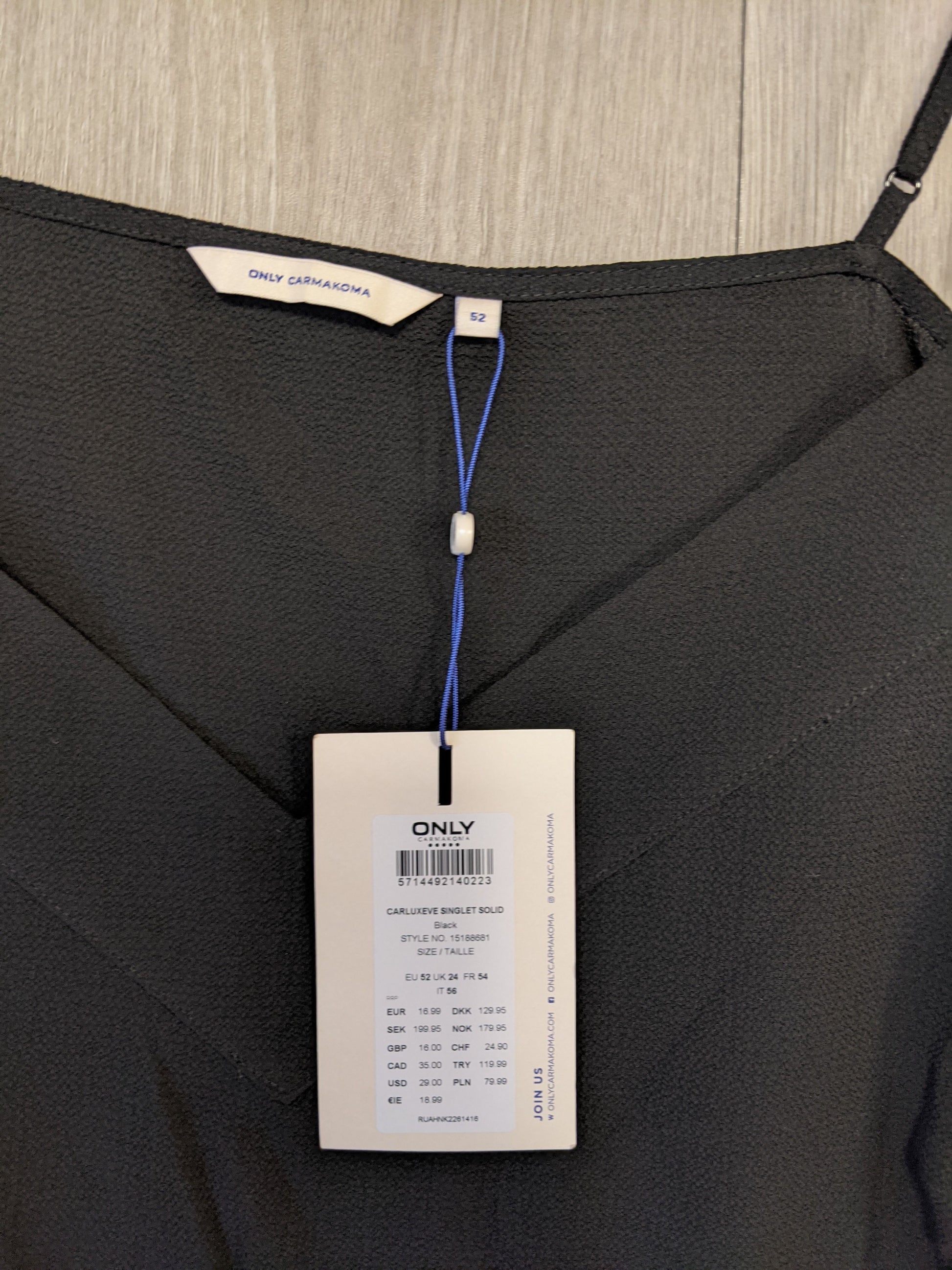Camisole top tag and size details