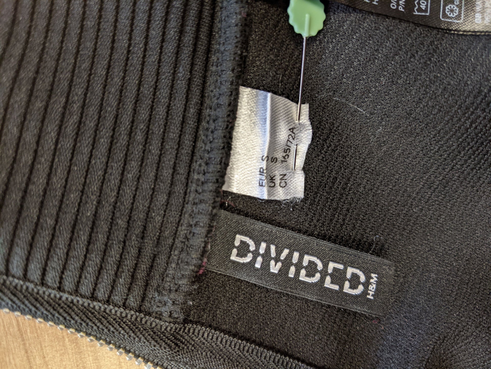 Skirt interior label details