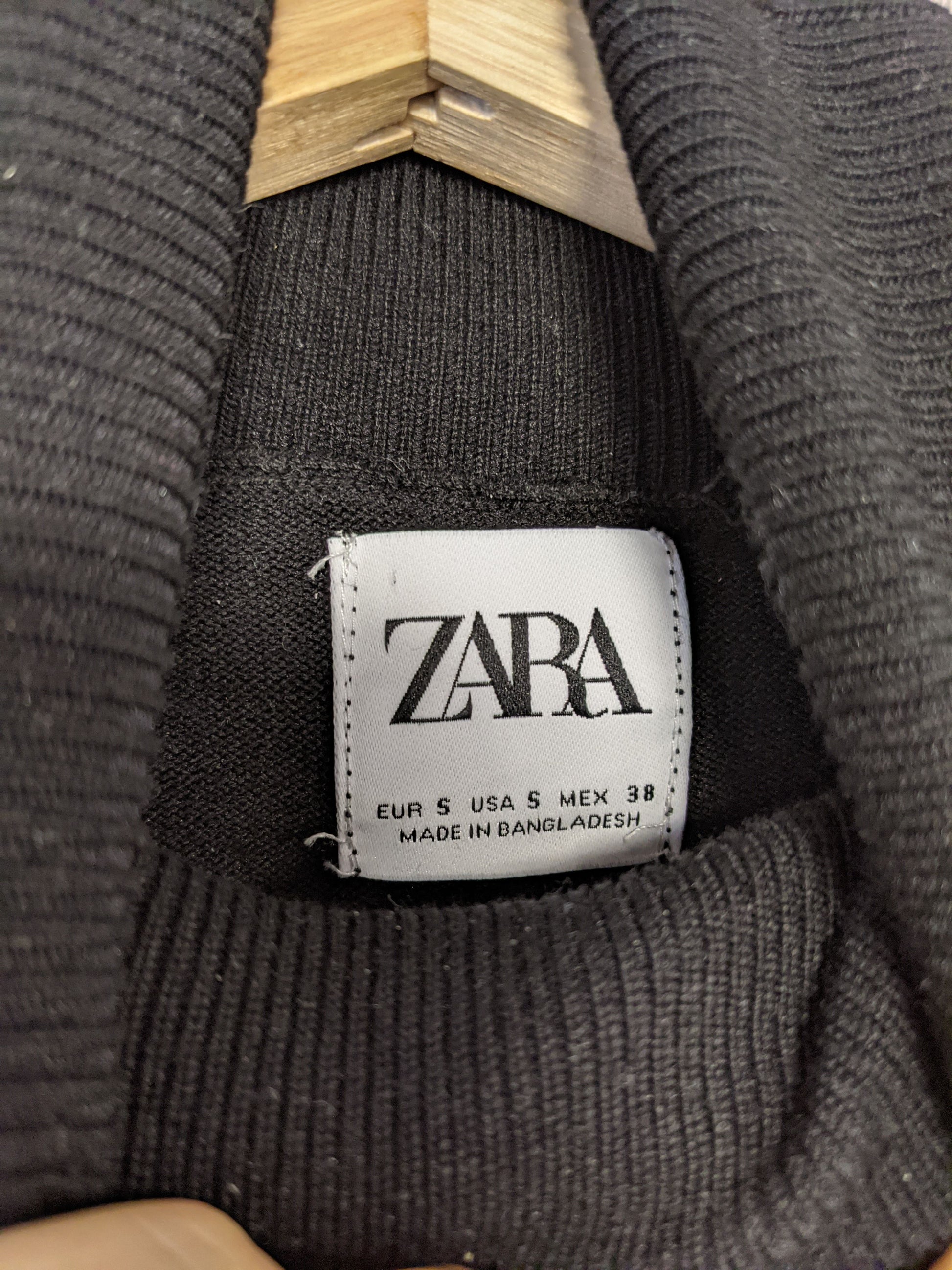 Zara Tag Inside Neck