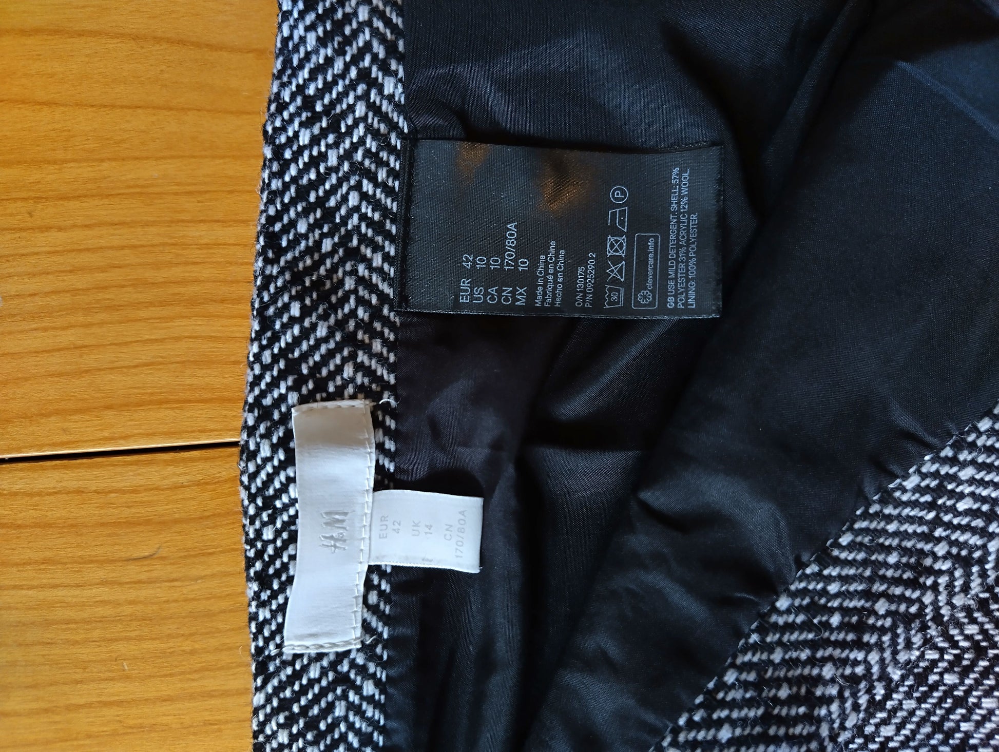 H&M Skirt Tag