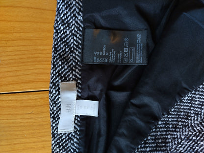 H&M Skirt Tag
