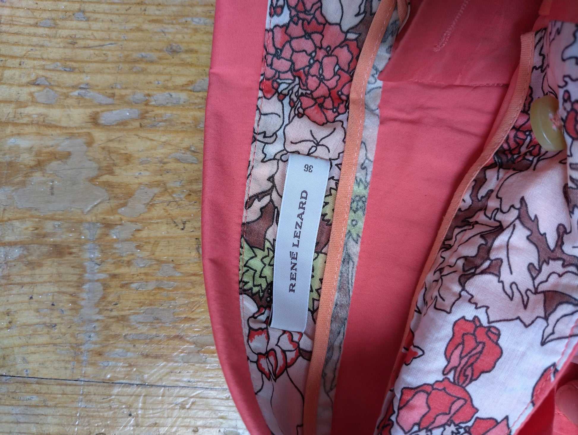 Close-up of the René Lezard label inside trousers