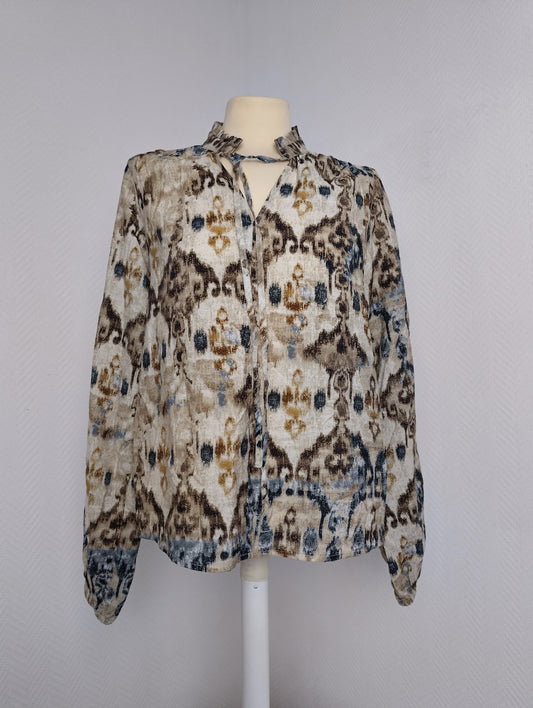Front view of VILA boho print long sleeve top