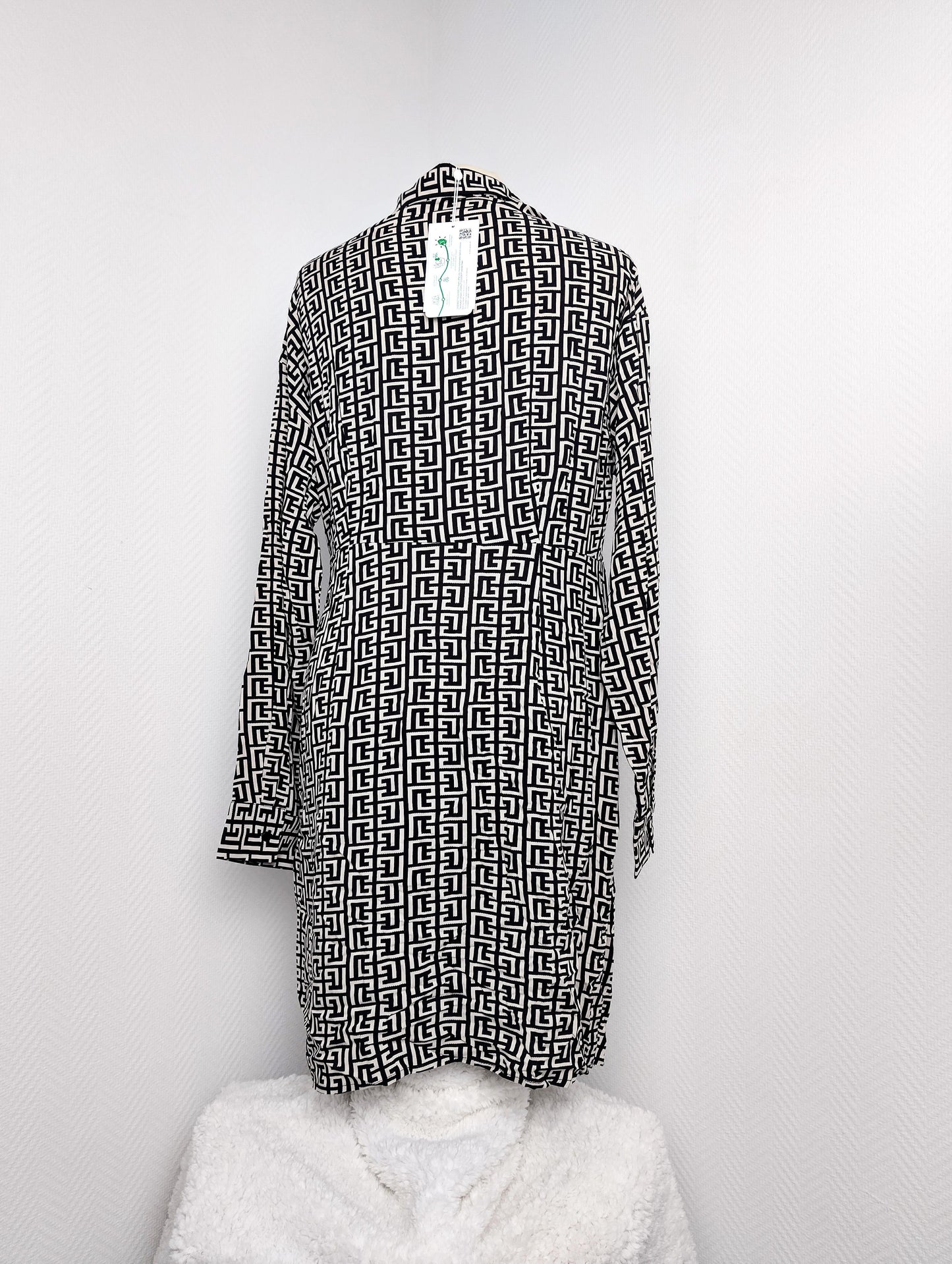 Vila Vibana Black Graphic Wrap Dress