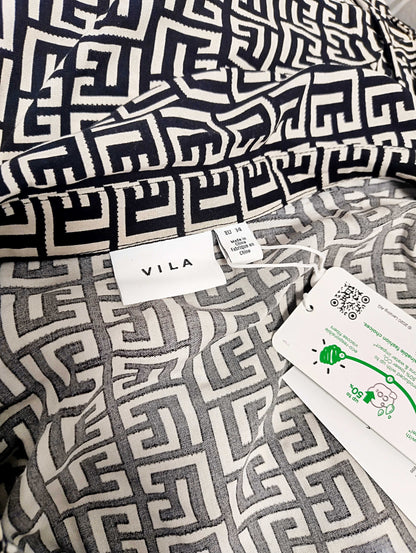 Vila Vibana Black Graphic Wrap Dress