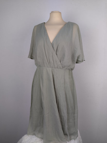 Full front view of light green Vila dress