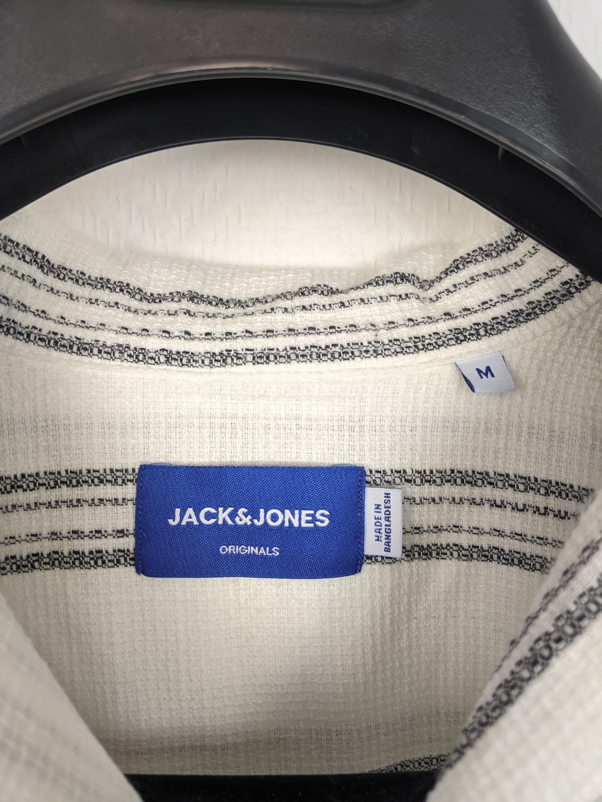 Label of Jack & Jones striped short-sleeve shirt