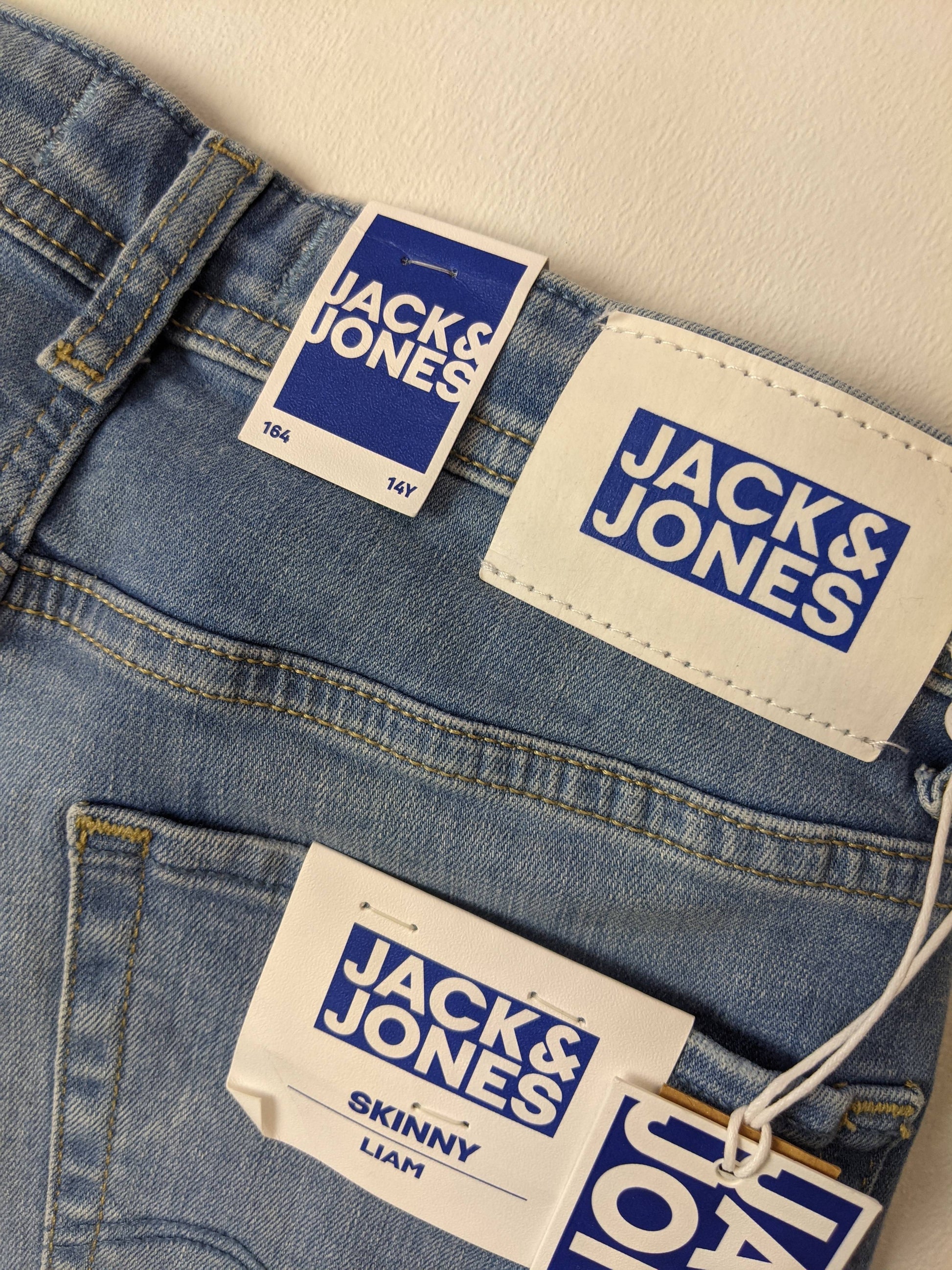 Close-up of Jack & Jones Liam Jeans label