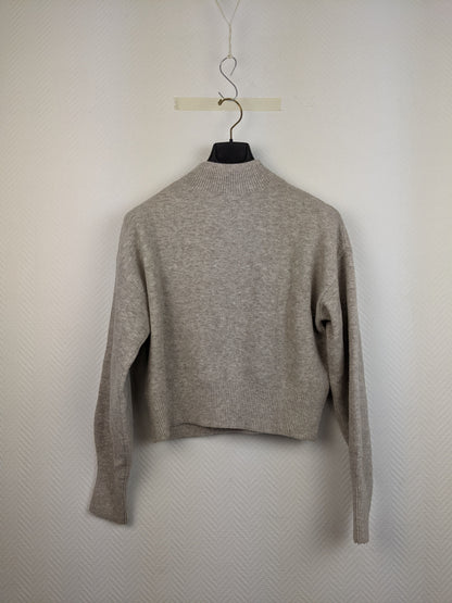 Back view of grey wool sweater