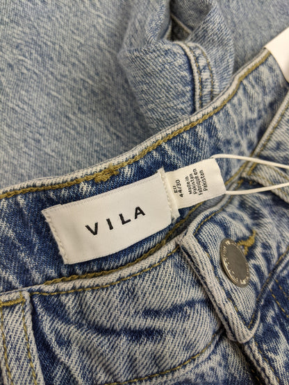 Close-up of VILA label on jeans