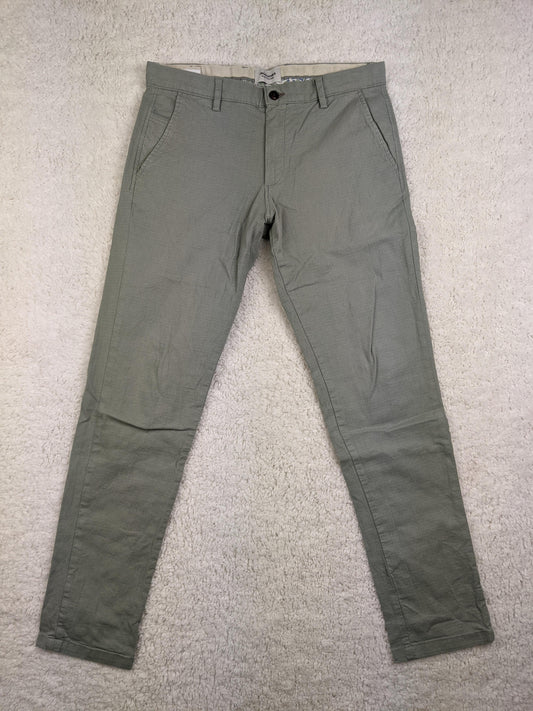 Front view of Jack & Jones green pants