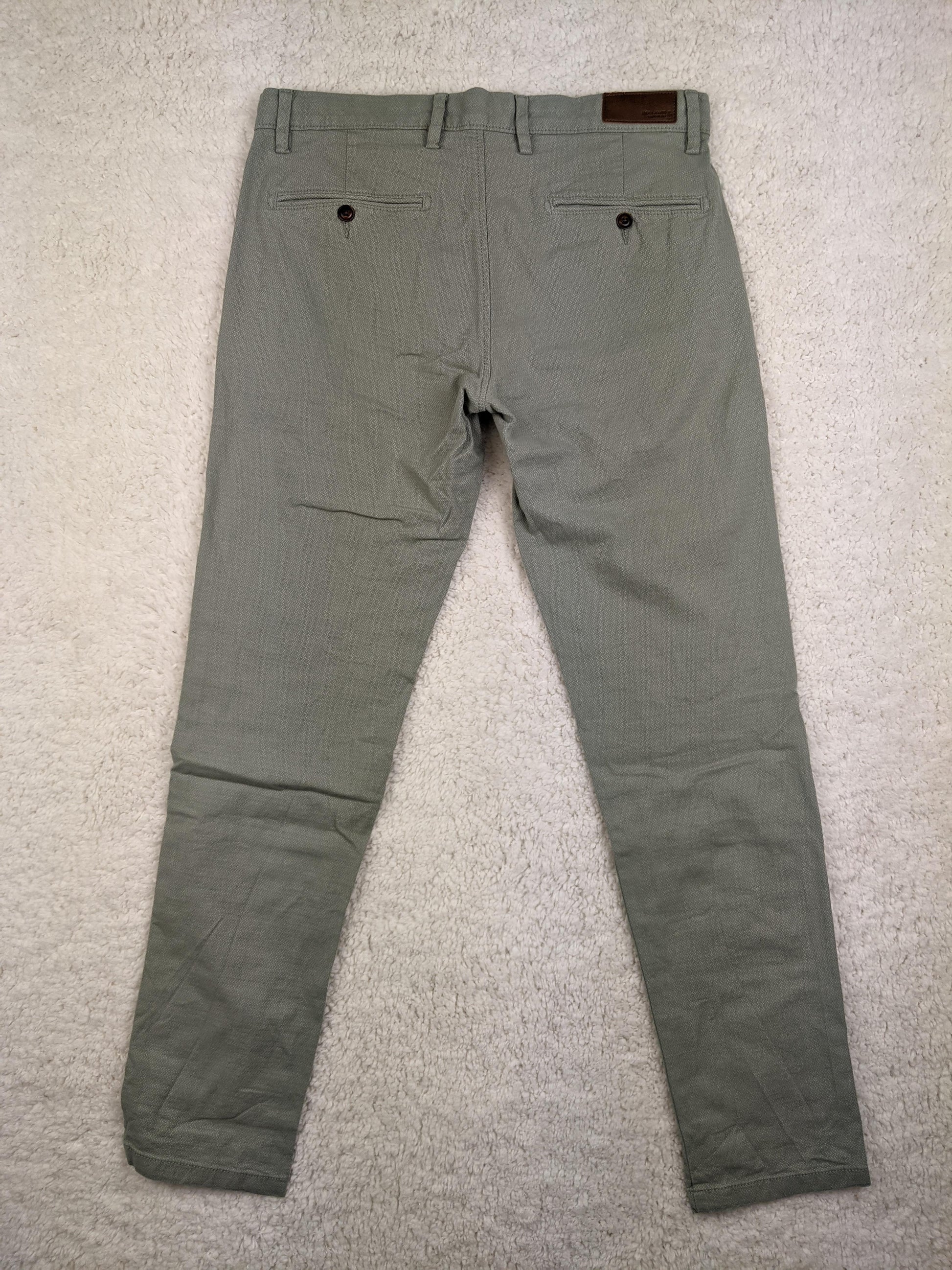 Back view of Jack & Jones green pants