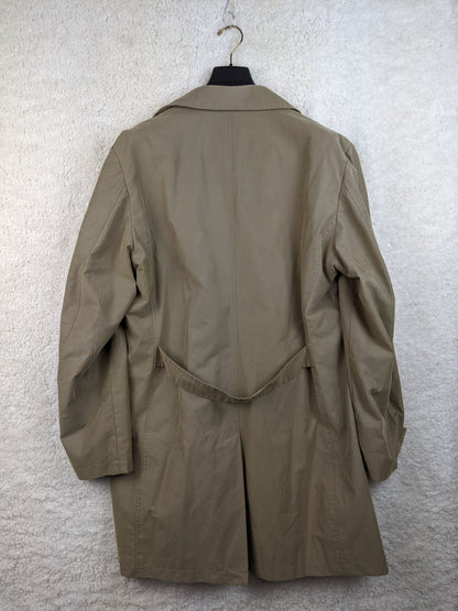 Back view of de Bijenkorf beige trench coat