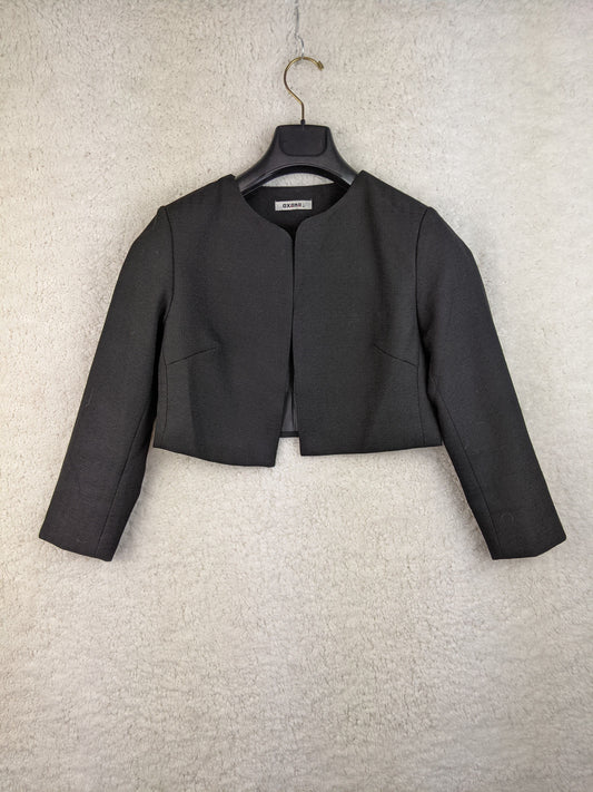 Front view of Oxana black cropped jacket