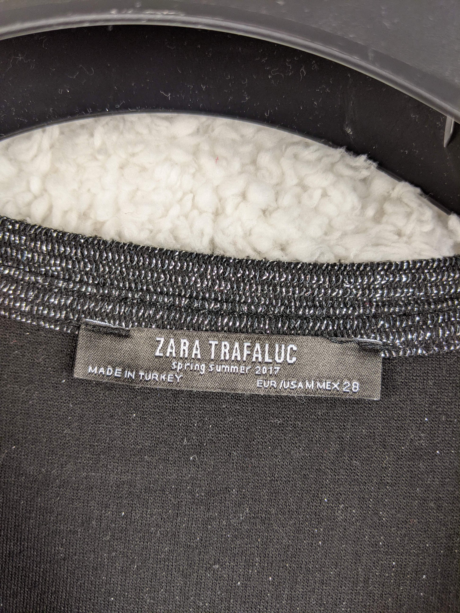 Label of Zara Trafaluc T-shirt made in Turkey, size M