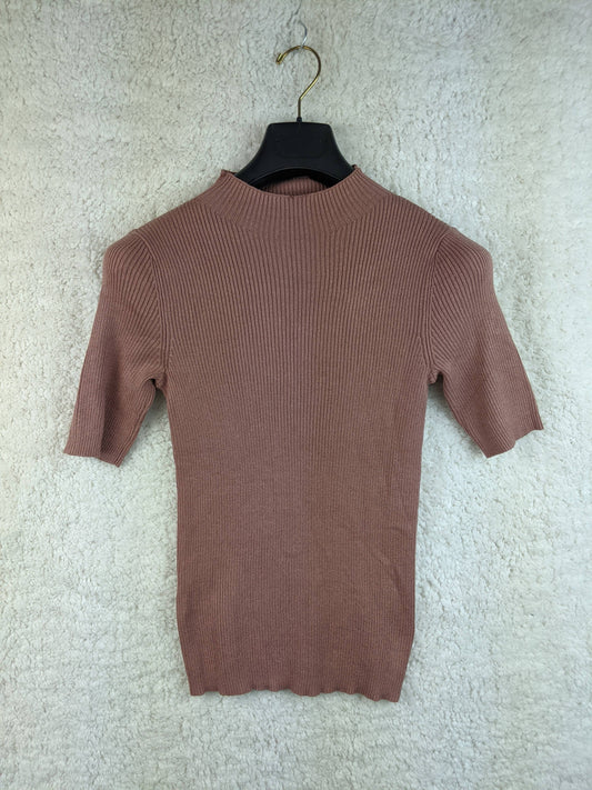 Front view of MNG ribbed mock neck top in mauve