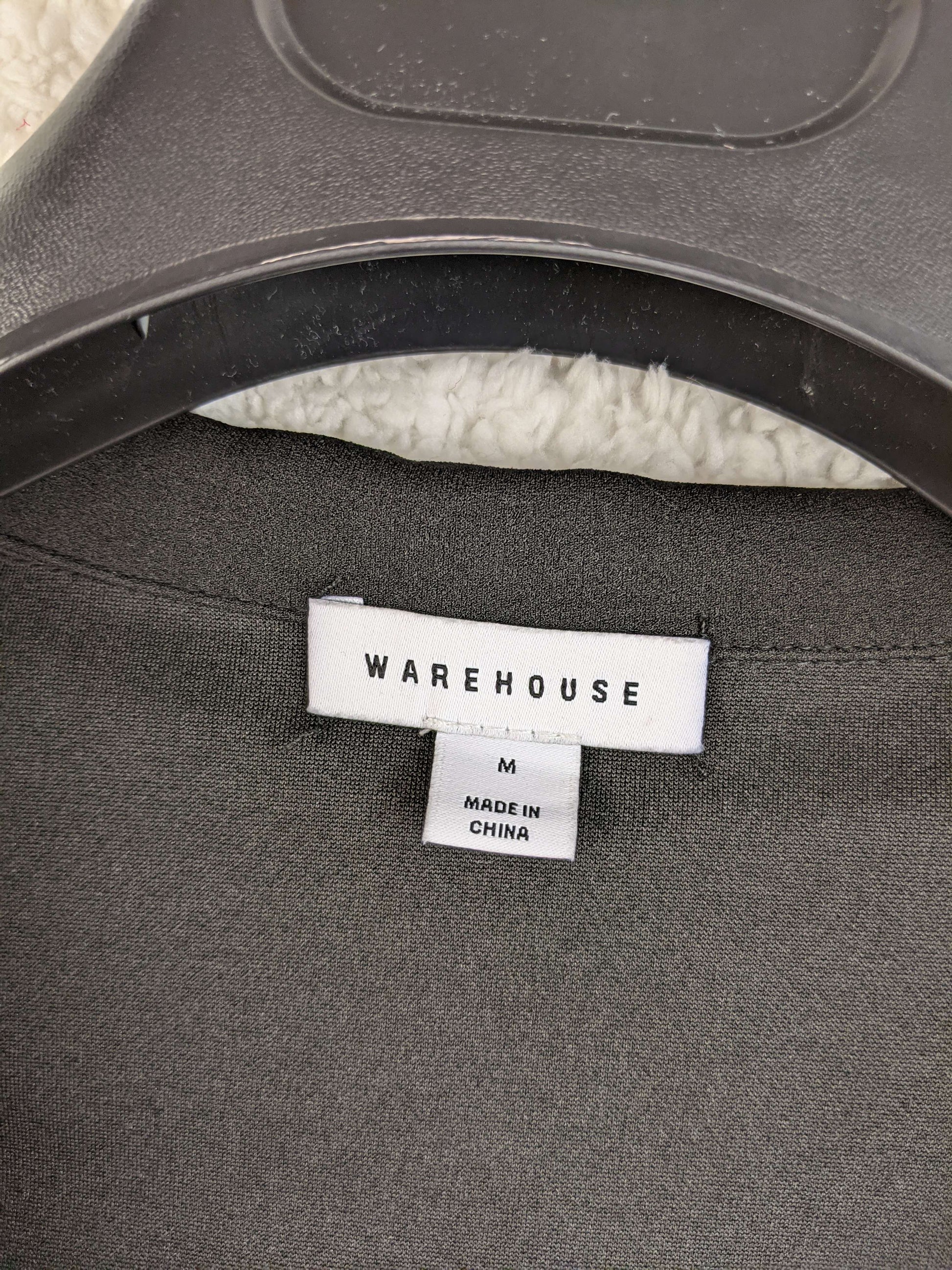 Close-up of Warehouse label