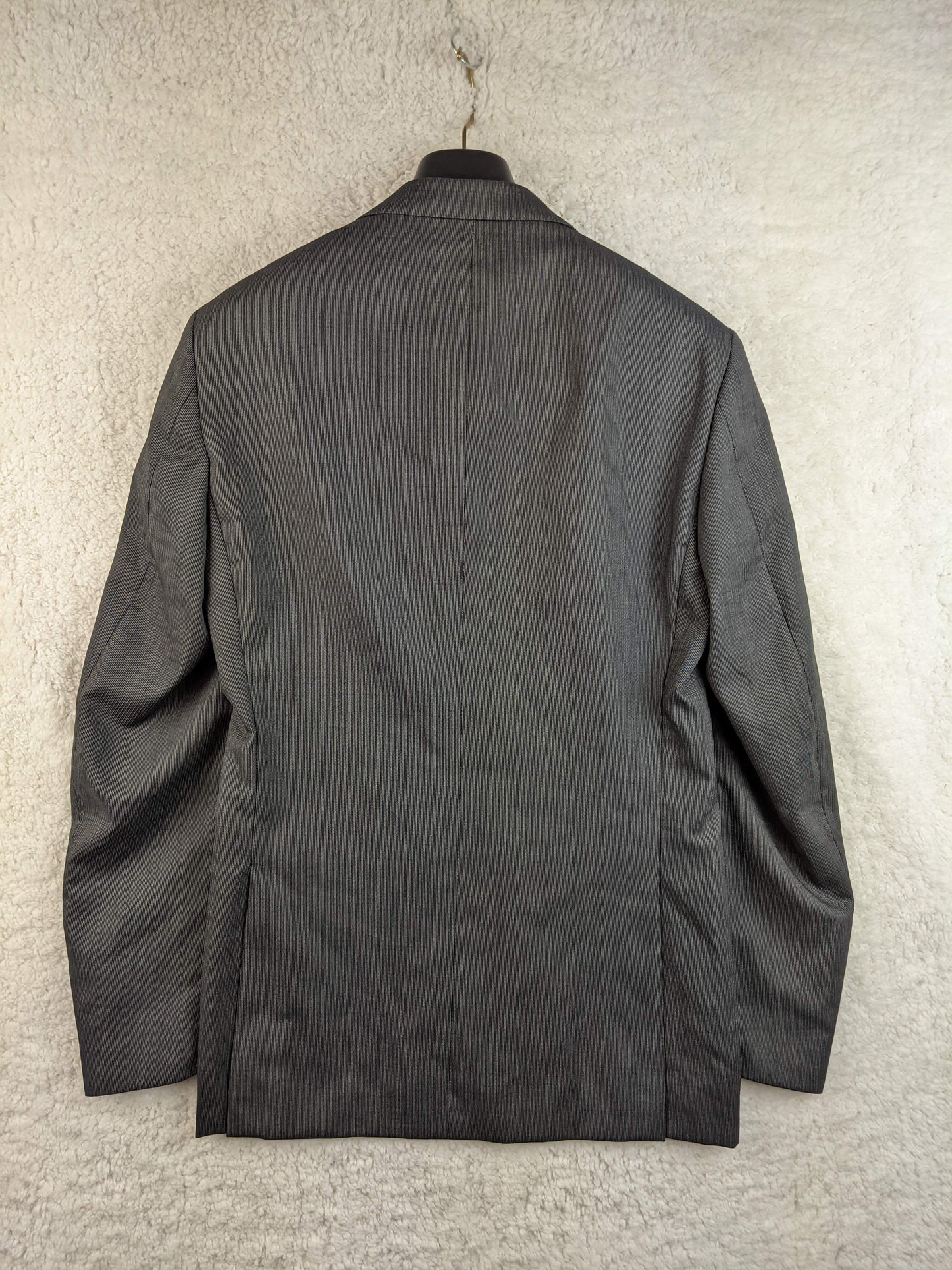 Back view of Nino Danieli gray blazer