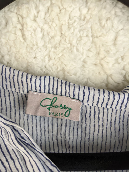 Brand label of Classy Paris blouse