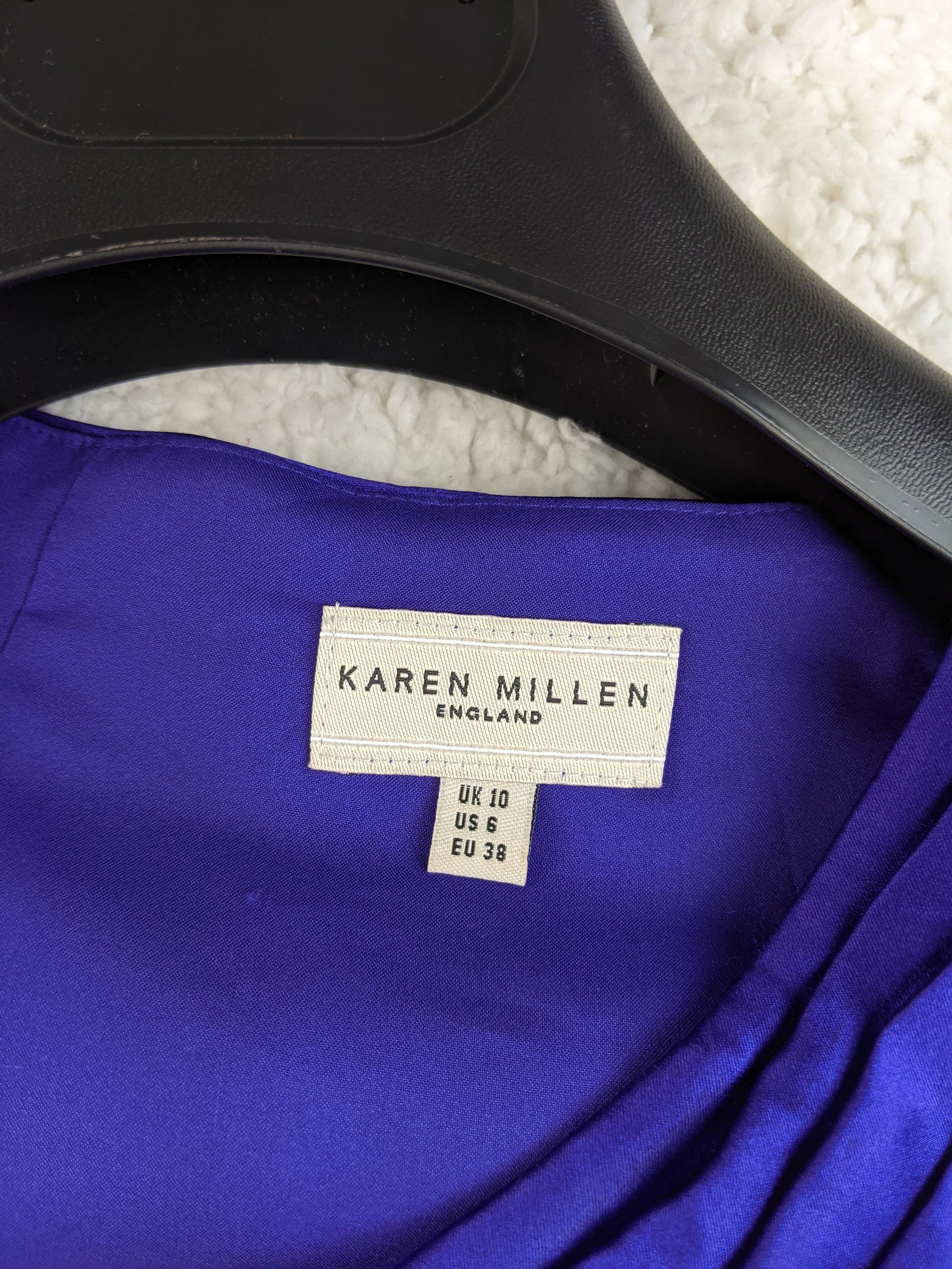 Label showing Karen Millen branding and size