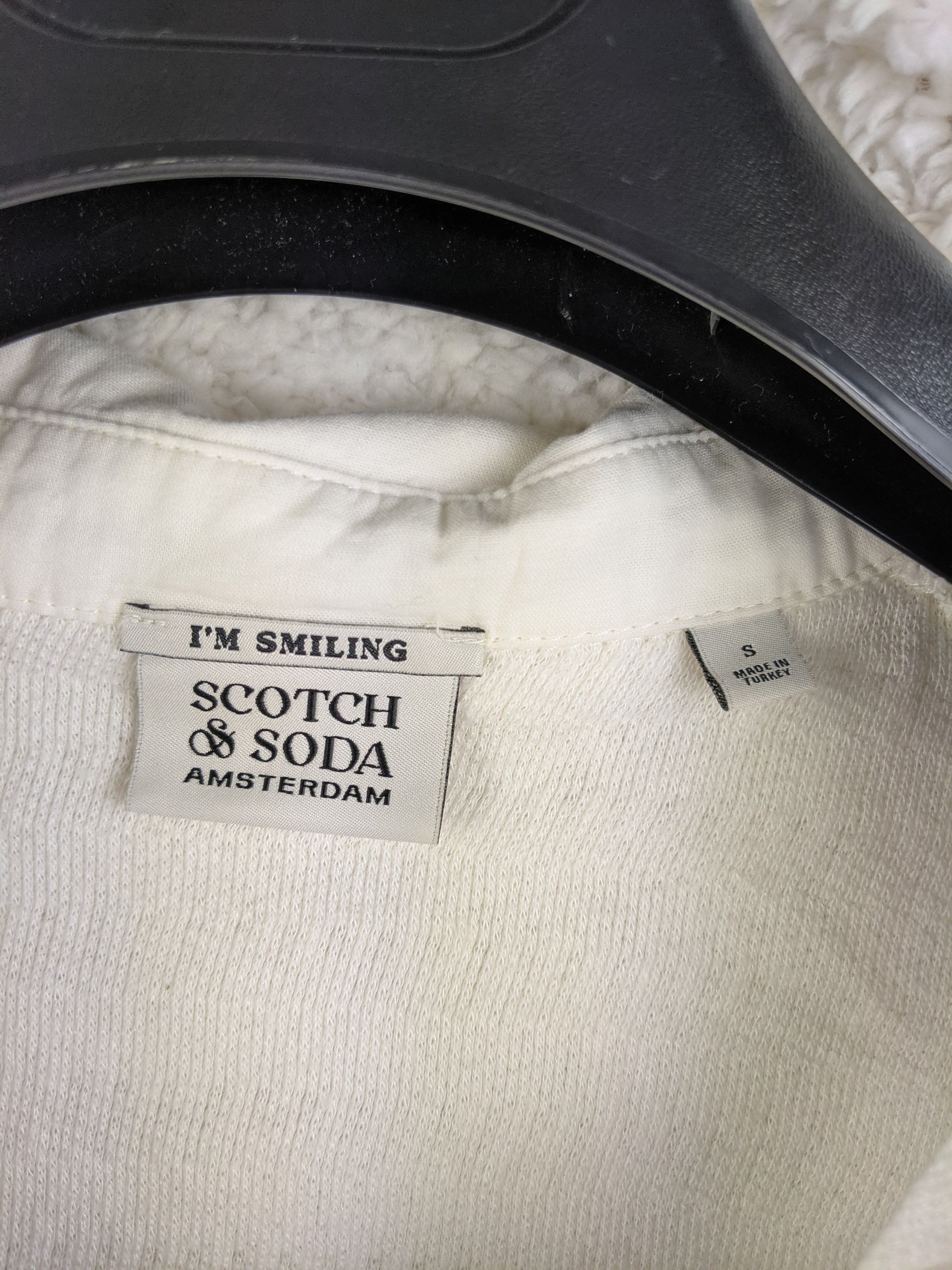 Close-up of Scotch & Soda label