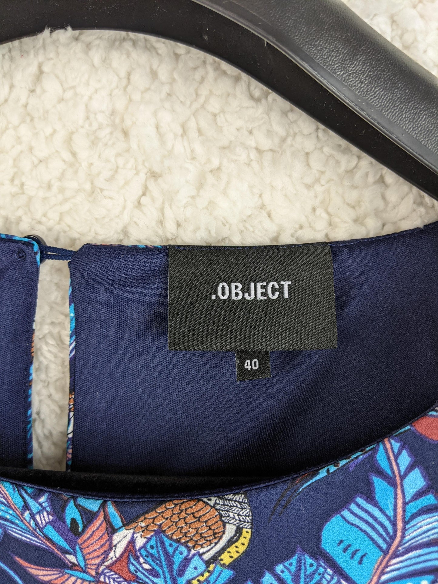 Label of Object floral print dress showing size 40