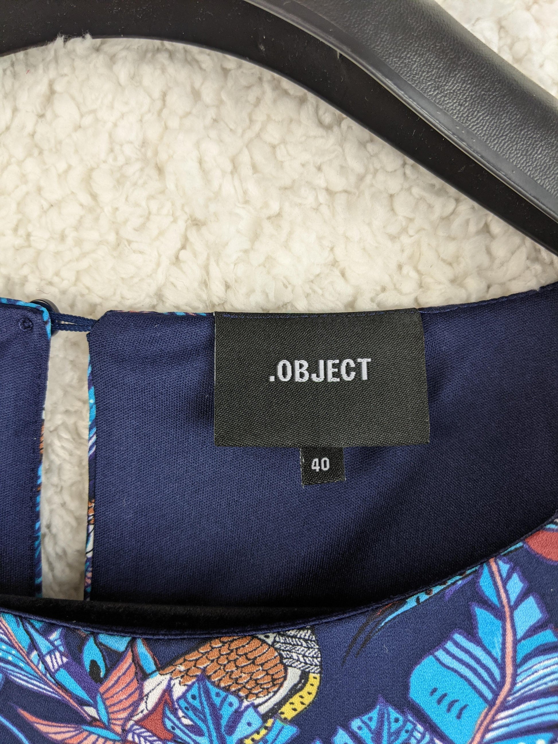 Label of Object floral print dress showing size 40