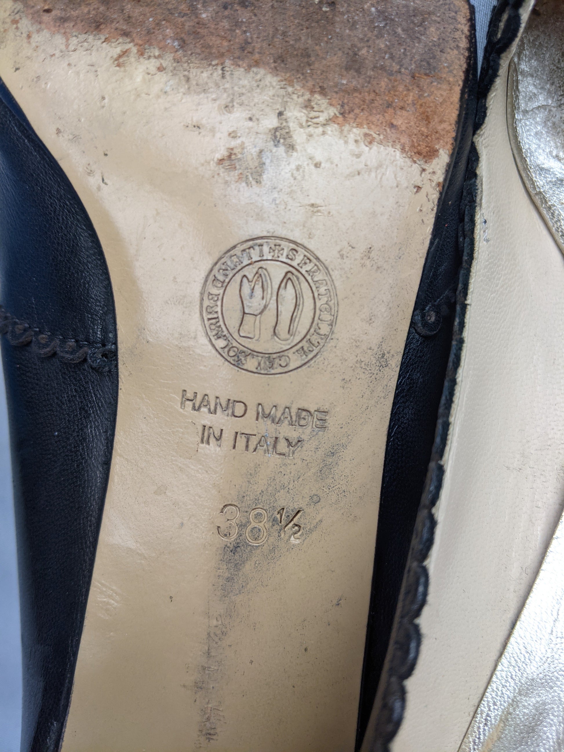 Sole of shoe with handmade in Italy detail