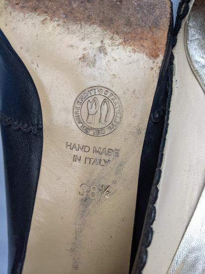 Sole of shoe with handmade in Italy detail